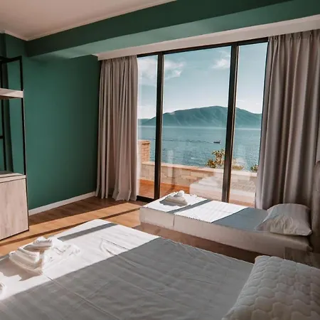 Zhironi Hotell Vlorë