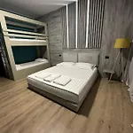 Zhironi 4*